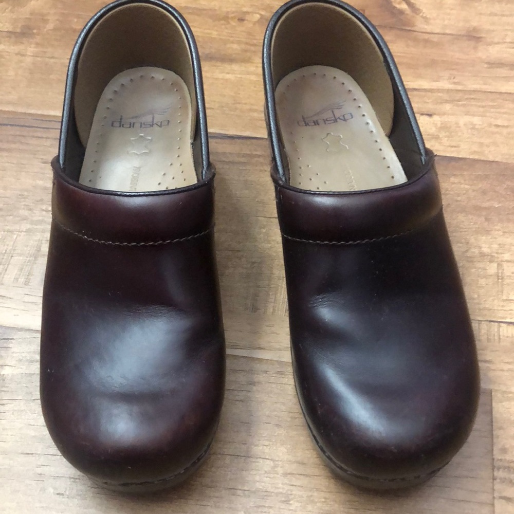 Women’s Dansko Professional Leather Clogs EU 39